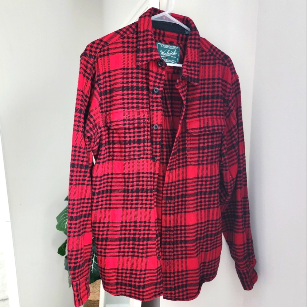 Mens plaid shirt